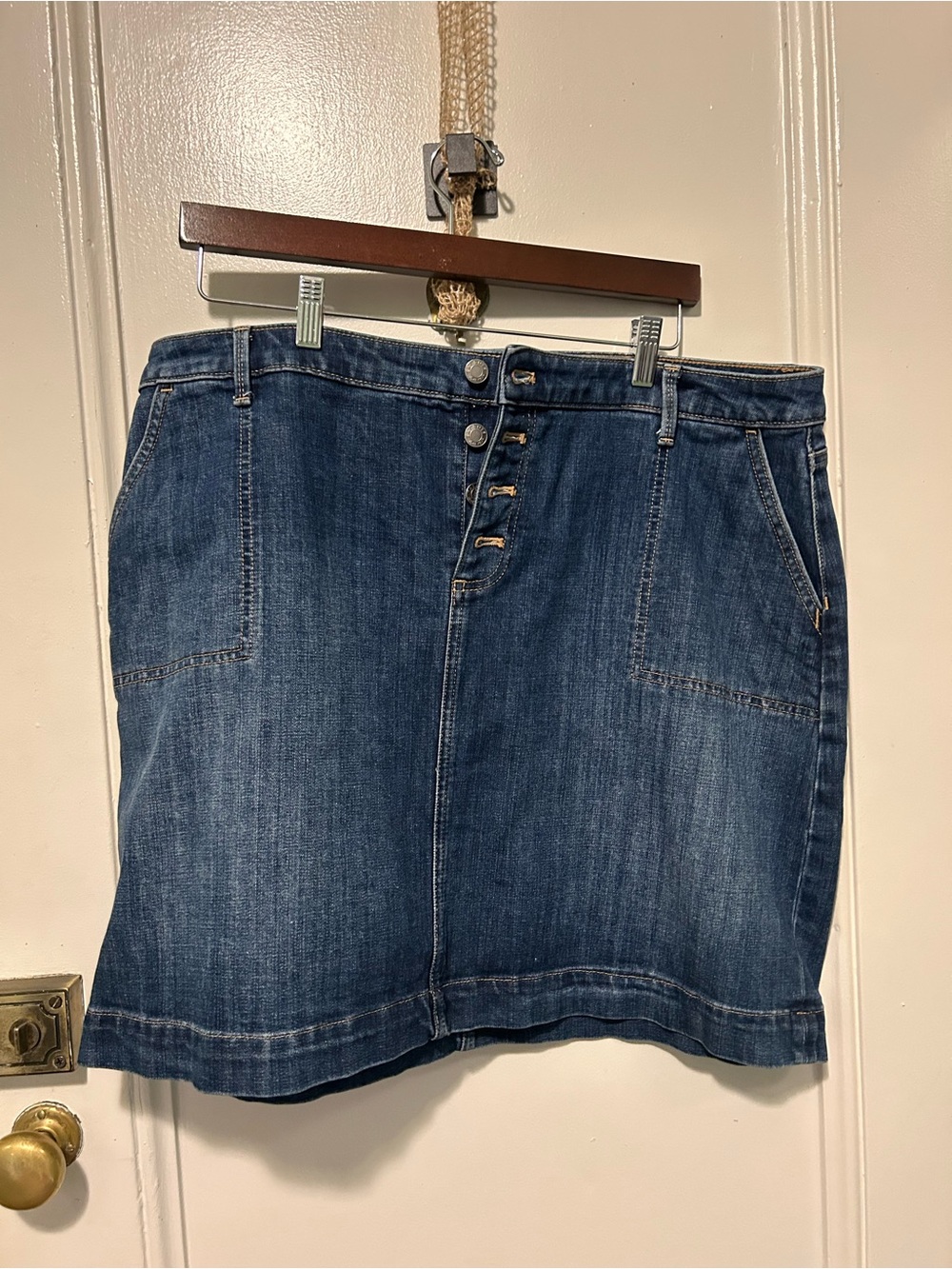 Talbots Dark Blue Denim Button-Front Skirt16WP
